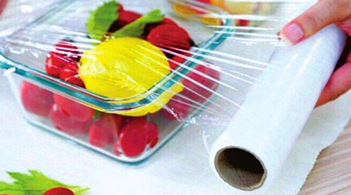 食品塑料保鮮膜透氣性能不達標，內(nèi)部密封的食物仍然會發(fā)霉變質