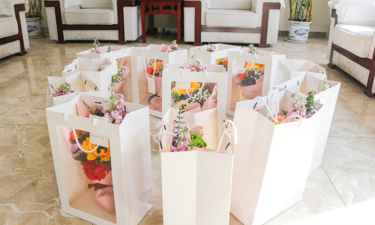 愛在三八節(jié)，情暖半邊天 濟(jì)南賽成為女員工送上節(jié)日祝福